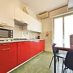 Apartment Parking,wifi, Netflix - Sunny Sea View Haven