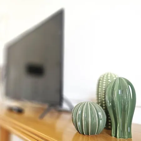 Appartement Parking,wifi, Netflix - Sunny Sea View Haven