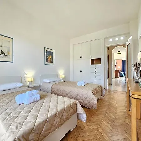 Апартаменты Parking,wifi, Netflix - Sunny Sea View Haven Рапалло