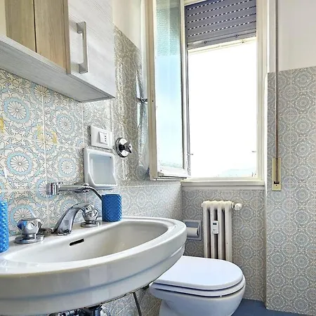 Parking,wifi, Netflix - Sunny Sea View Haven * Рапалло