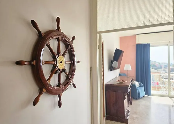 Parking,wifi, Netflix - Sunny Sea View Haven * Rapallo